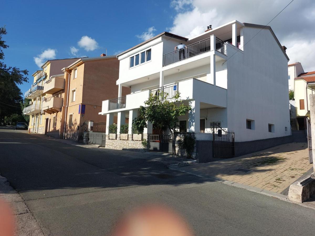 Loredana Apartments Crikvenica Buitenkant foto
