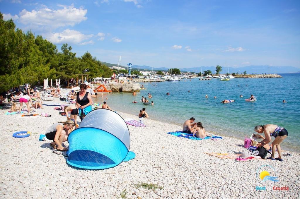 Loredana Apartments Crikvenica Buitenkant foto