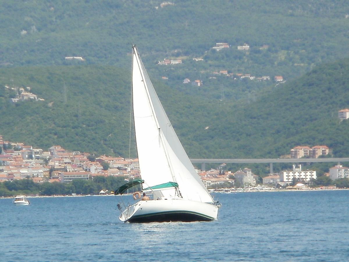 Loredana Apartments Crikvenica Buitenkant foto